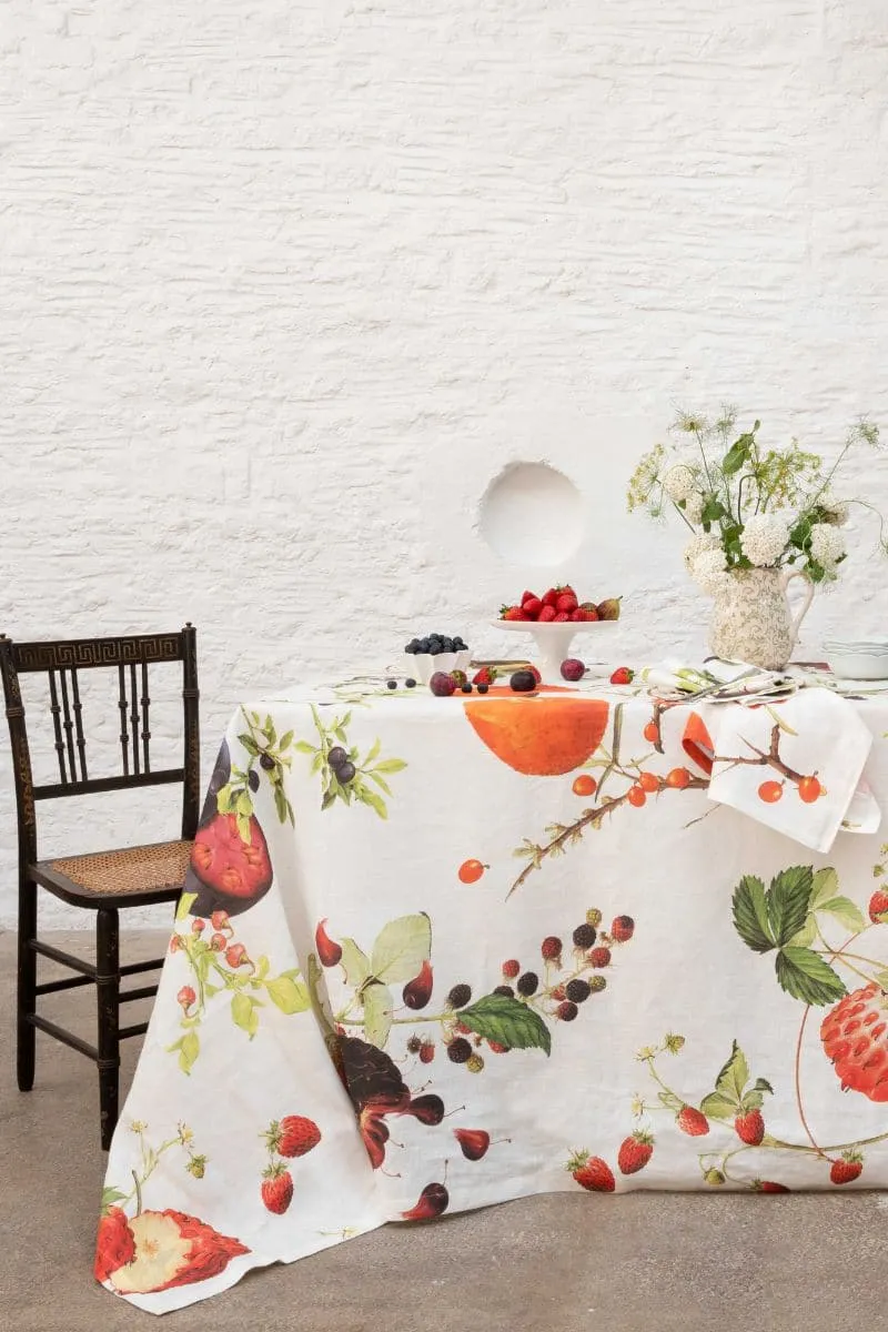 BERRY LARGE TABLECLOTH