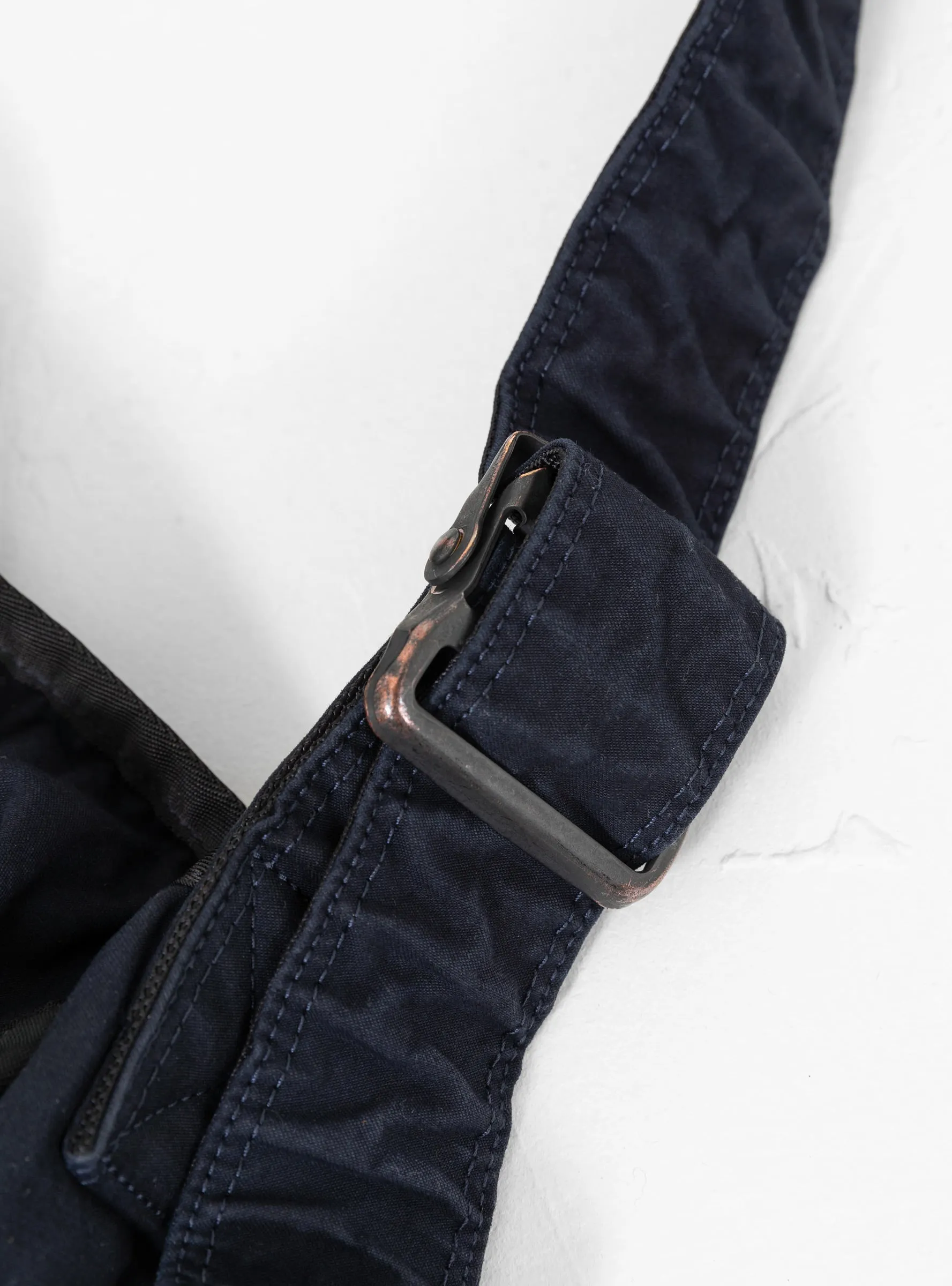 Crag Messenger Bag (M) Navy