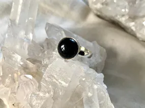 Onyx Akoni Ring - Small Round