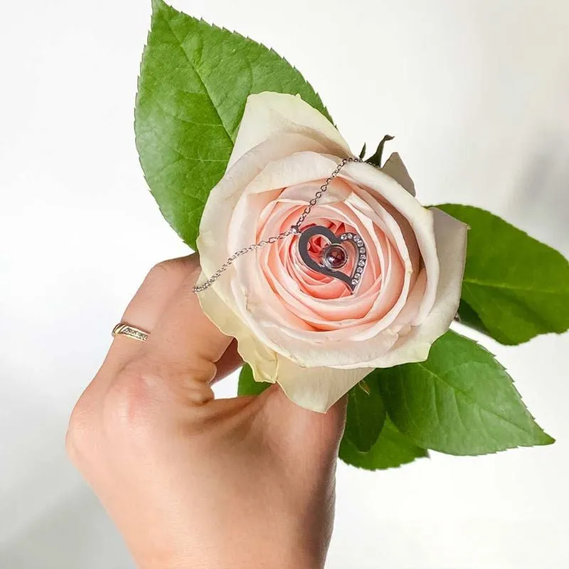 Timeless Necklace Set In Jewelry Box With Mini Roses