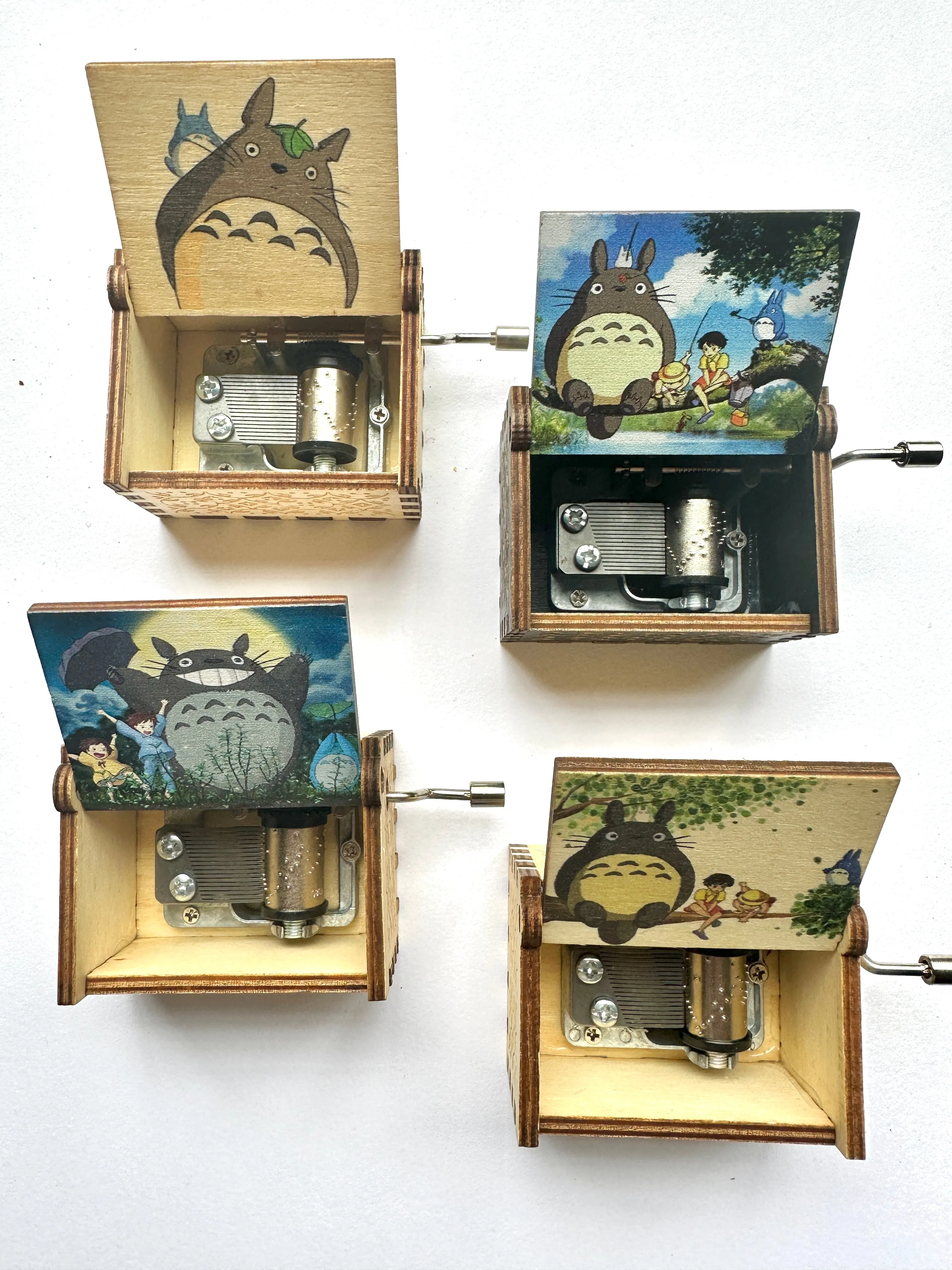 Totoro anime music box