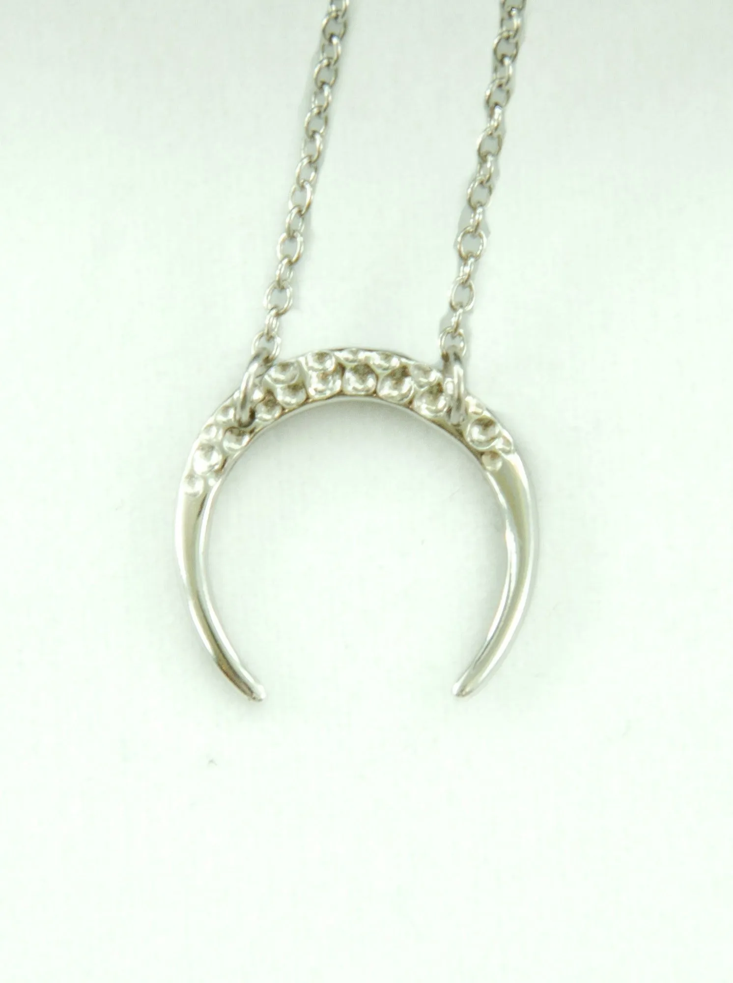 Victoria Necklace (Sterling Silver)